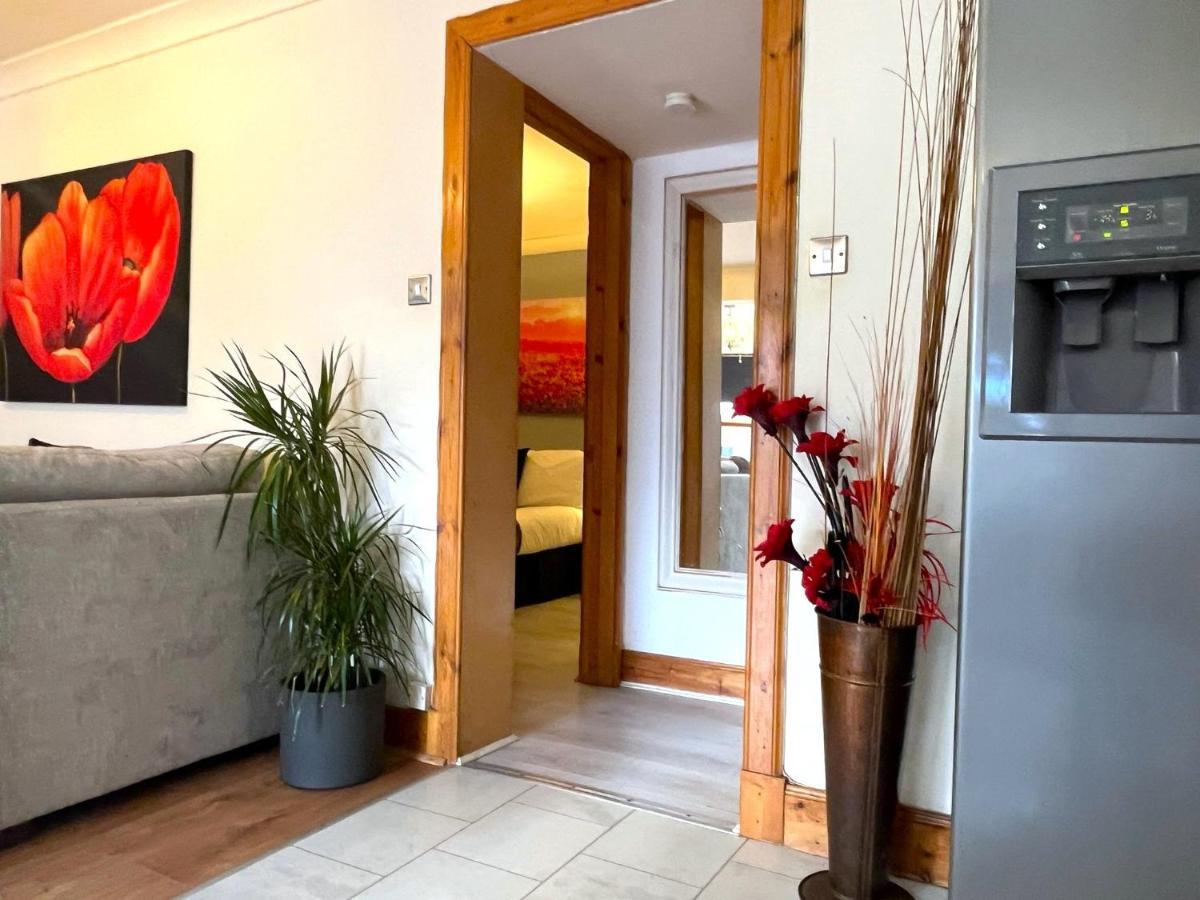 Elegant 2 Bedroom Chalet إدنبرة المظهر الخارجي الصورة