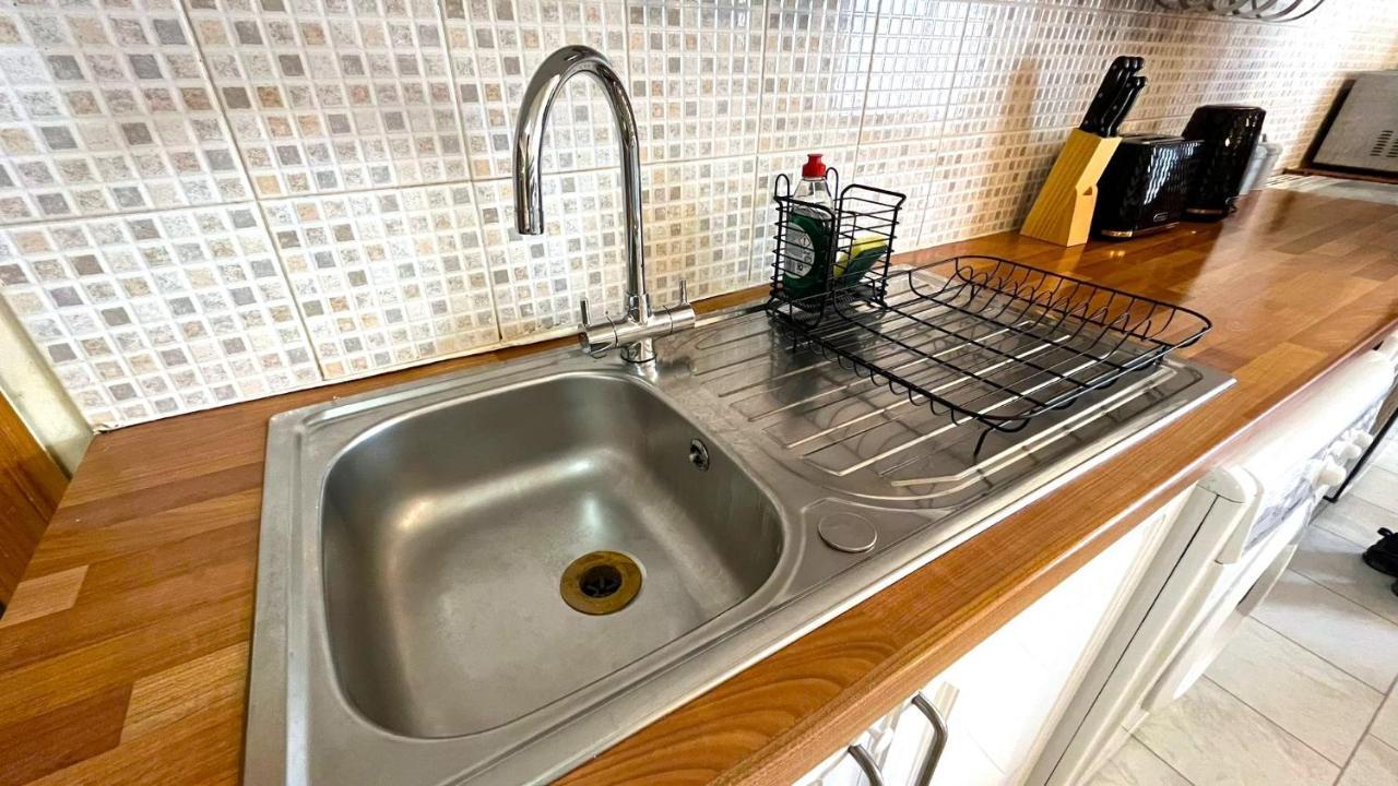 Elegant 2 Bedroom Chalet إدنبرة المظهر الخارجي الصورة